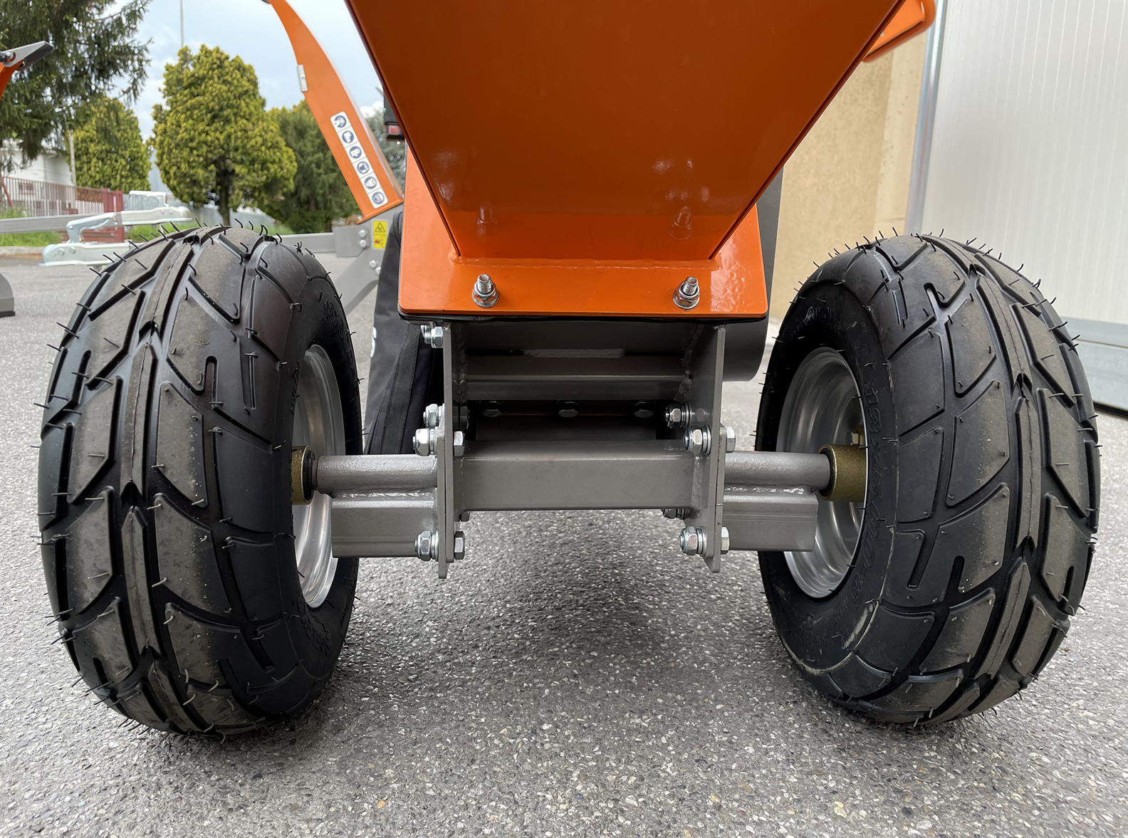 Erdbohrer für Traktor L-30 – Leistungsstarker Pfostenbohrer mit Zapfwellenantrieb - Image 8